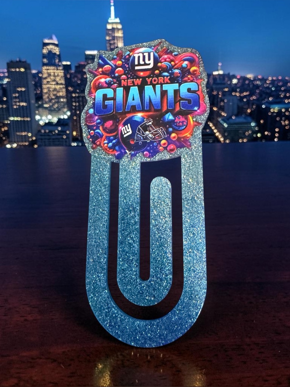 Title:
NFL NY Giants Large Glitter Paper Clip / Bookmark